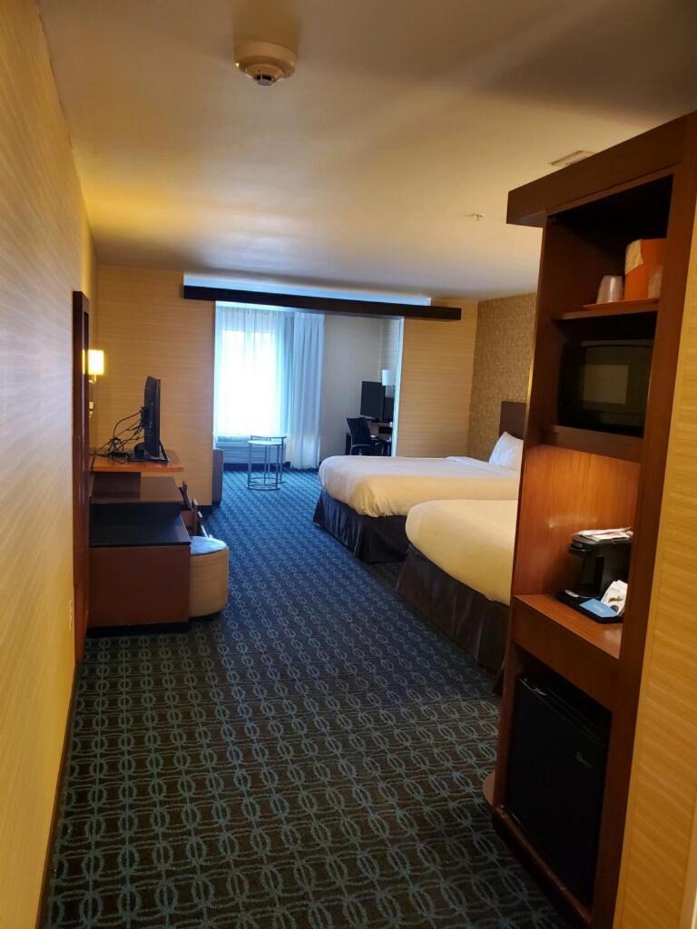 Fairfield Inn & Suites By Marriott Belle Vernon Екстер'єр фото